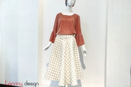 Celena flared skirt with purls